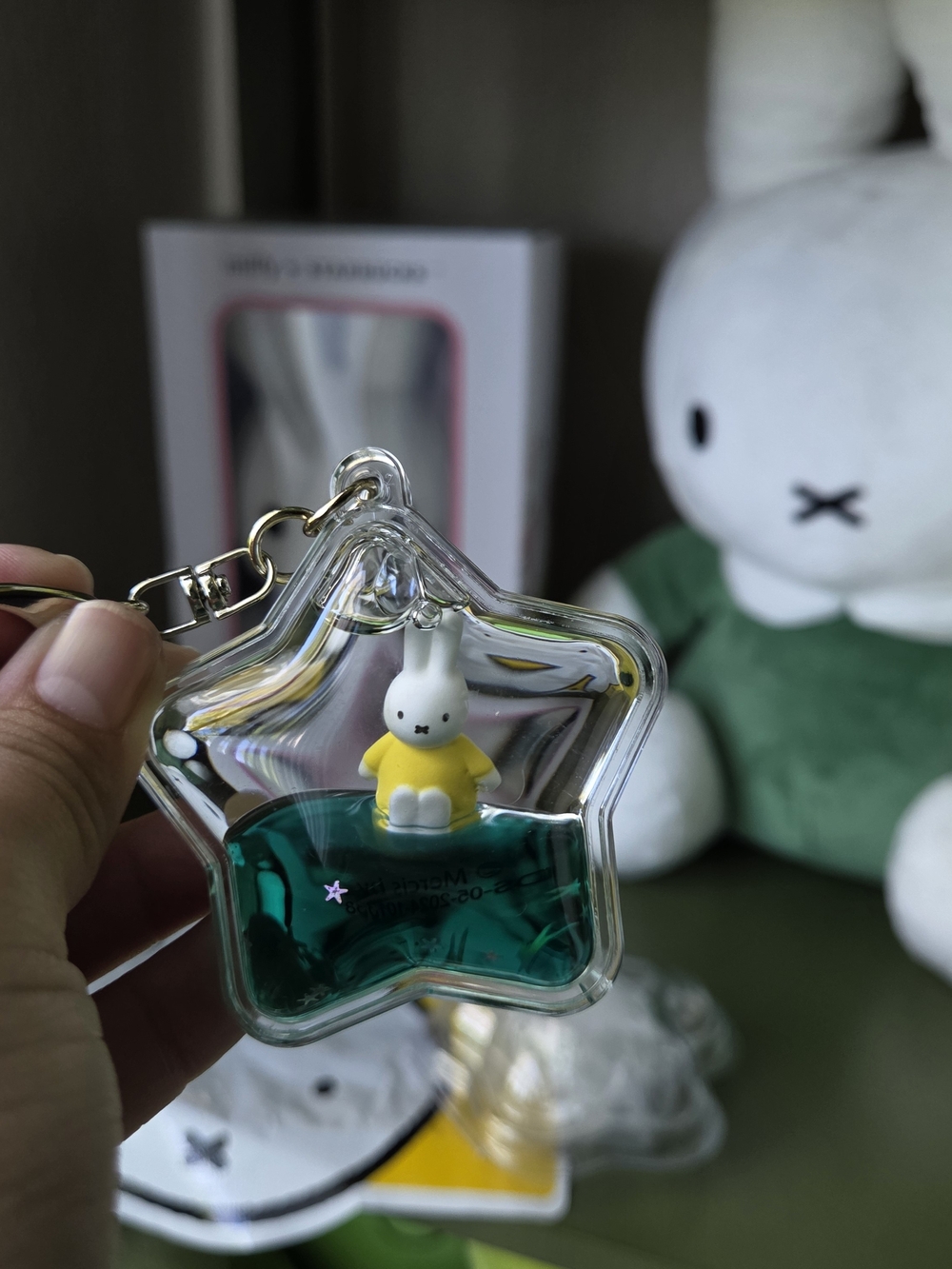 Miffy Star-Shaped Water Keychain - Yellow Outfit